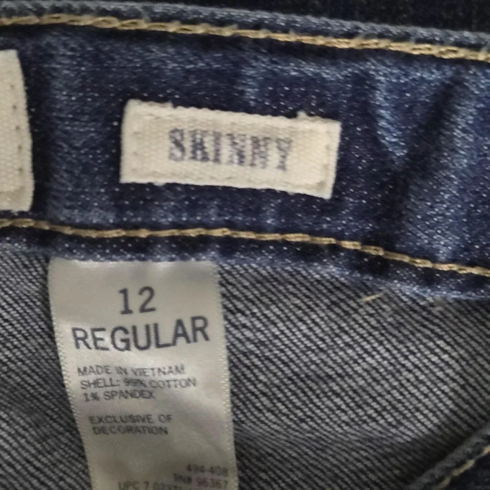 OshKosh B'gosh Jeans Girls 12 Blue Skinny Stretch Denim Embroidered Pocket
